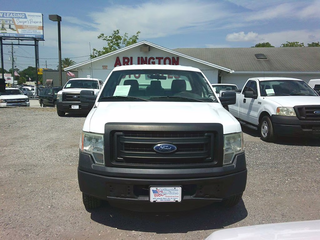 2014 WHITE Ford F-150 RWD Truck