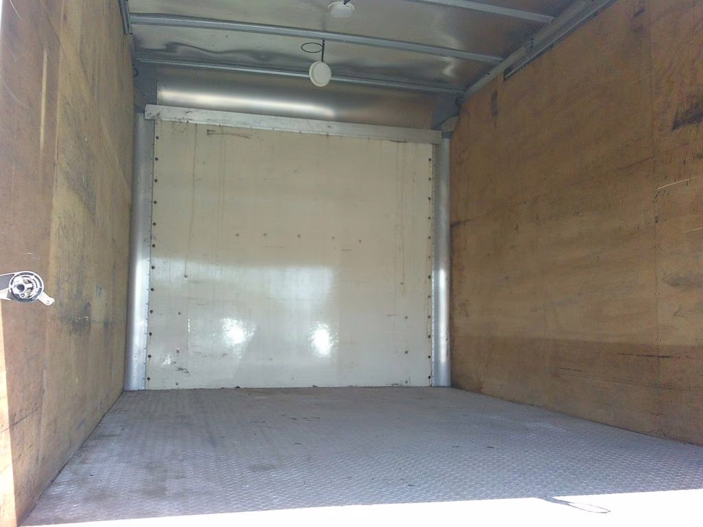 2007 WHITE Chevrolet EXPRESS G3500 RWD Van