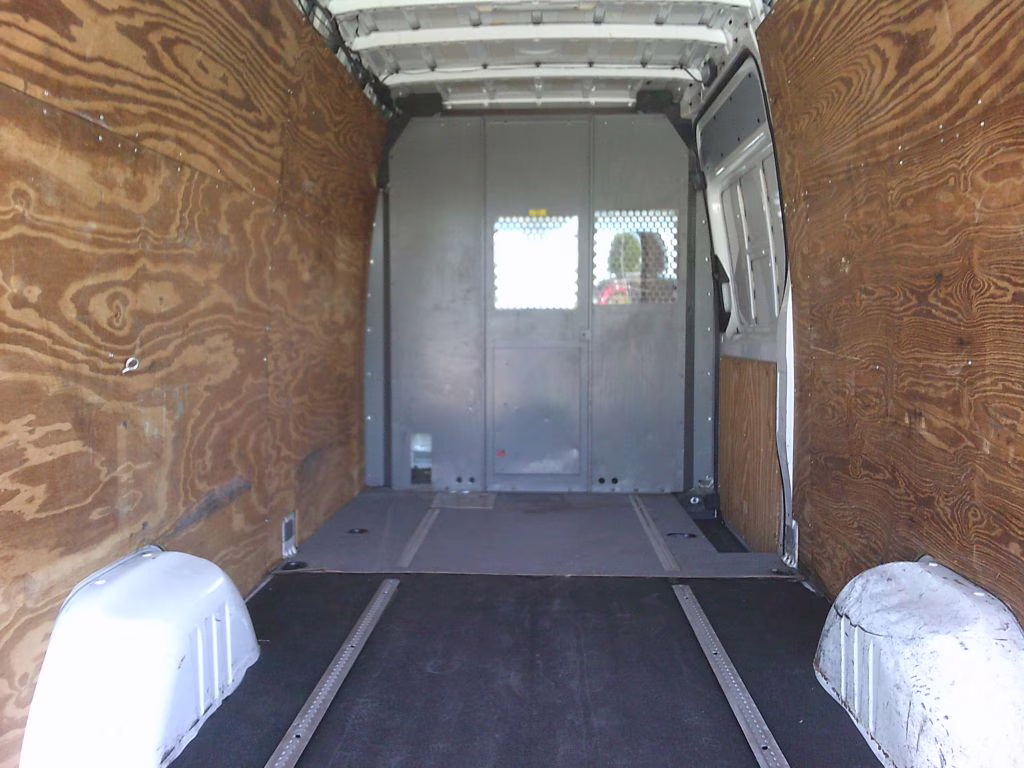 2010 WHITE Freightliner SPRINTER 2500 Mid-Size