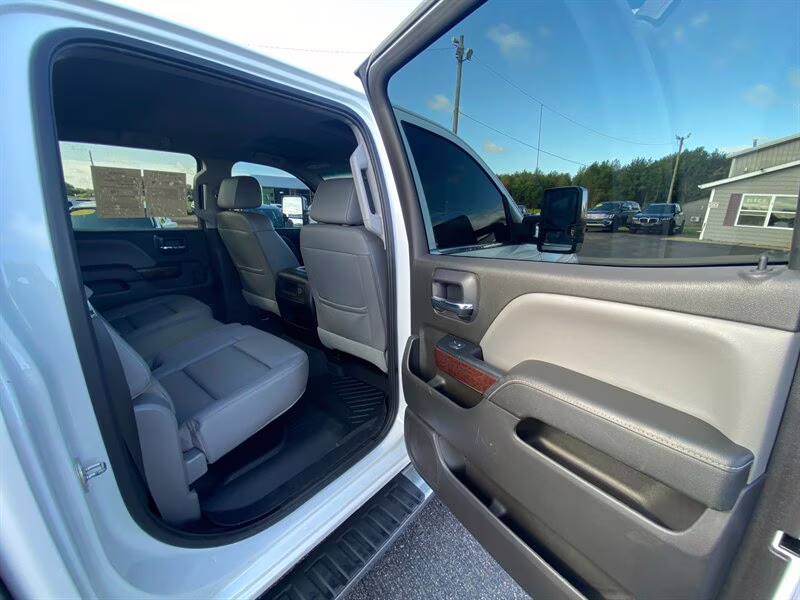 2018 Summit White GMC Sierra 1500 SLT 4X4 Truck