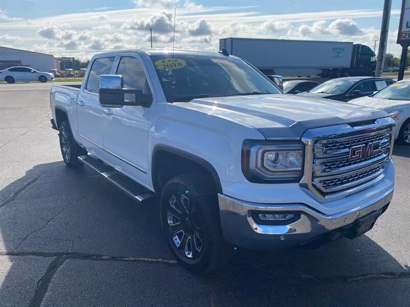 2018 Summit White GMC Sierra 1500 SLT 4X4 Truck