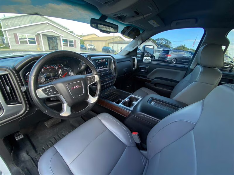 2018 Summit White GMC Sierra 1500 SLT 4X4 Truck