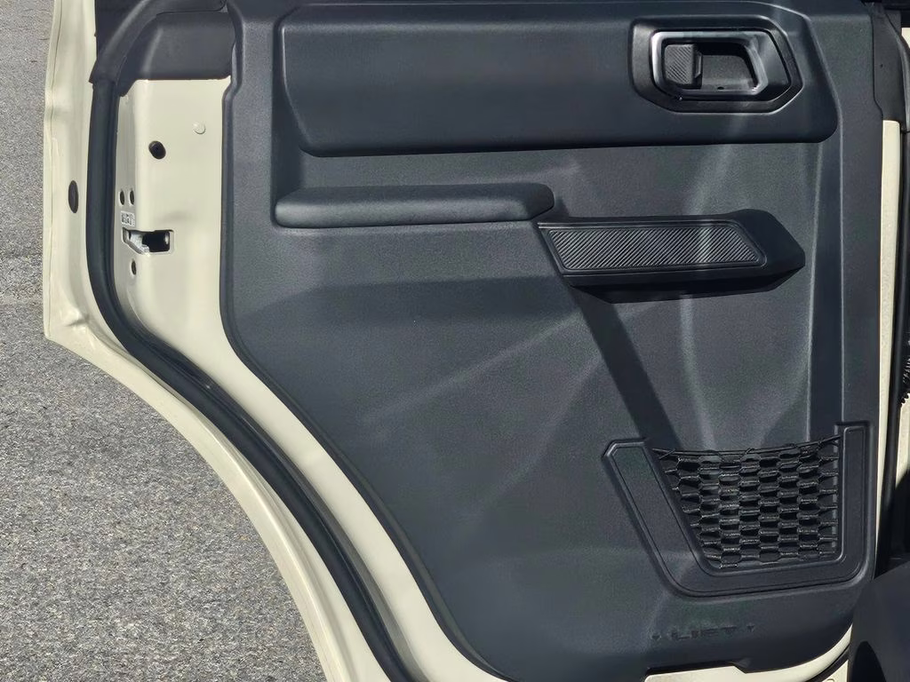 2025 Desert Sand Ford Bronco Big Bend 4X4 SUV