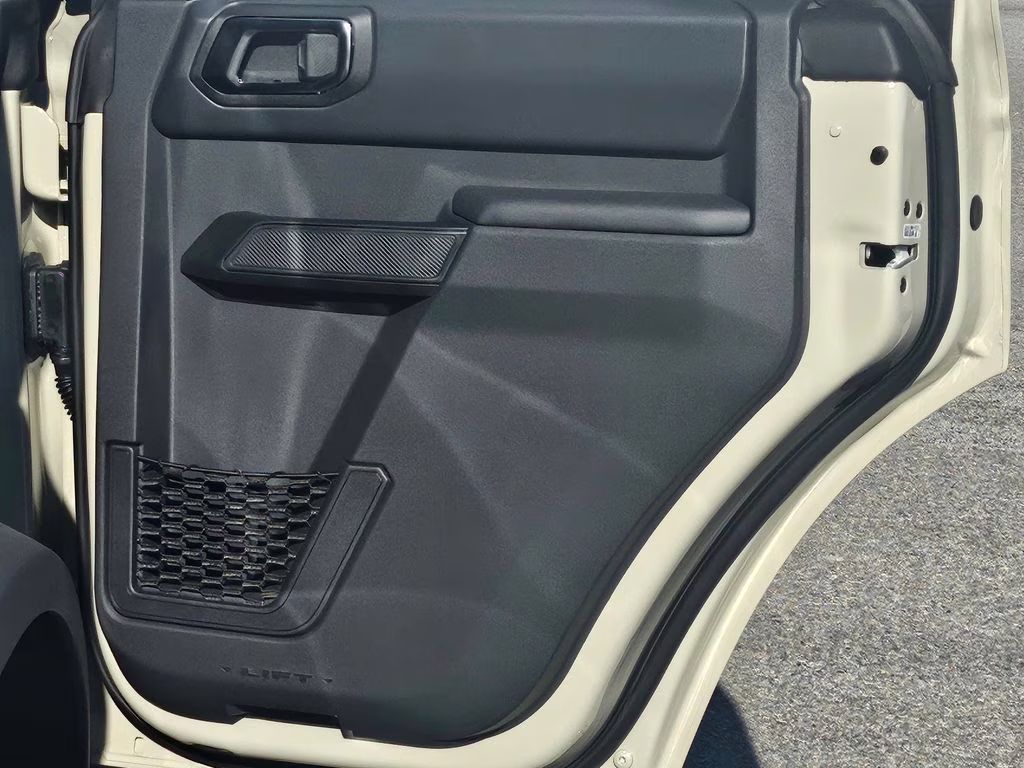 2025 Desert Sand Ford Bronco Big Bend 4X4 SUV