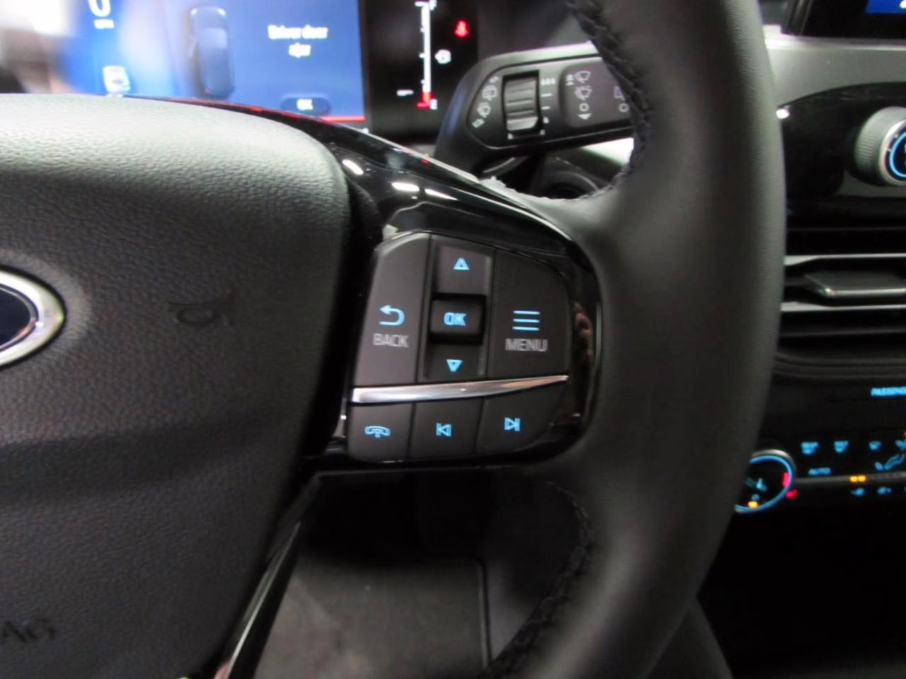 2026 Agate Black Metallic Ford Escape Active FWD SUV