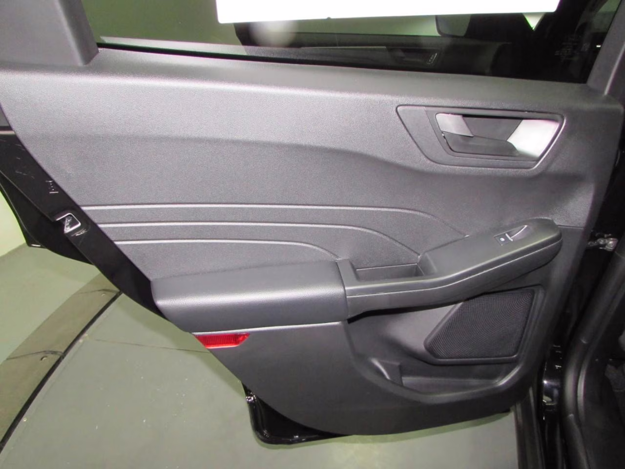 2026 Agate Black Metallic Ford Escape Active FWD SUV