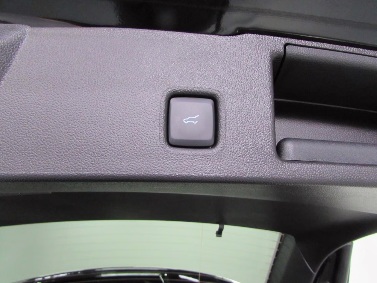 2026 Agate Black Metallic Ford Escape Active FWD SUV