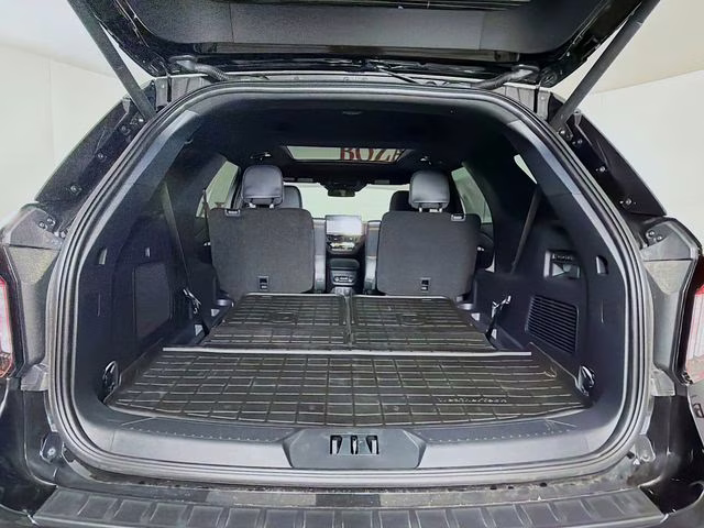 2026 Agate Black Metallic Ford Explorer Tremor Bozard Built 4X4 SUV