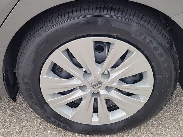2025 Gun Metallic Nissan Sentra S FWD Sedan