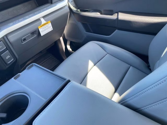 2026 Oxford White Ford Super Duty F-250 SRW XL RWD Truck