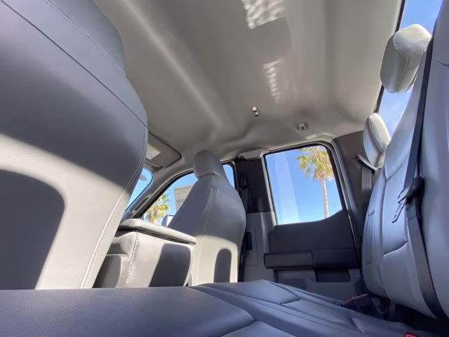 2026 Oxford White Ford Super Duty F-250 SRW XL RWD Truck