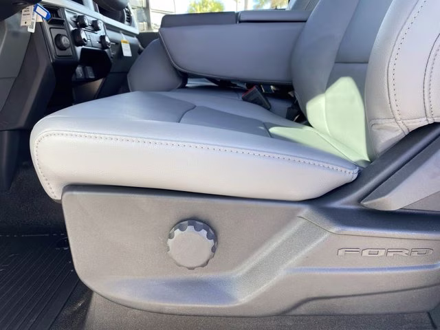 2026 Oxford White Ford Super Duty F-250 SRW XL RWD Truck