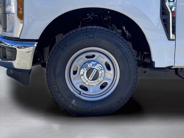 2026 Oxford White Ford Super Duty F-250 SRW XL RWD Truck