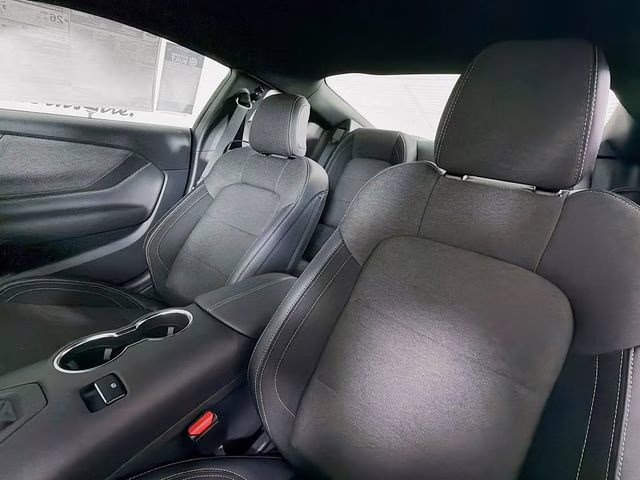 2026 Oxford White Ford Mustang EcoBoost RWD Coupe