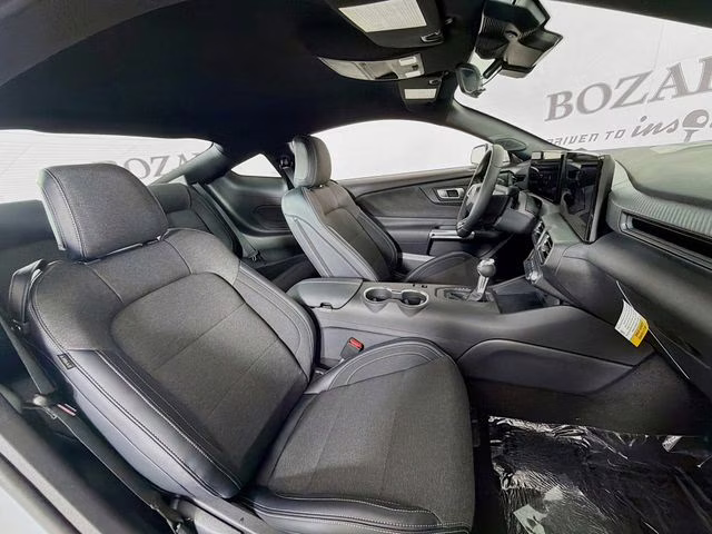2026 Oxford White Ford Mustang EcoBoost RWD Coupe