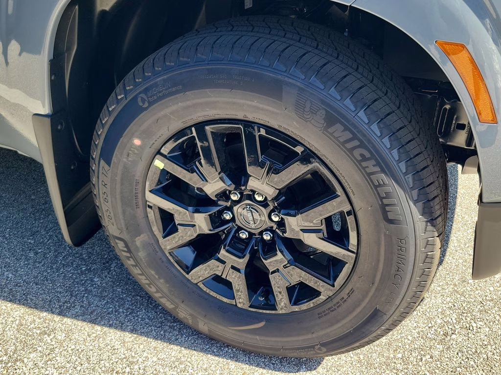 2026 Boulder Gray Nissan Frontier SV 4X4 Truck