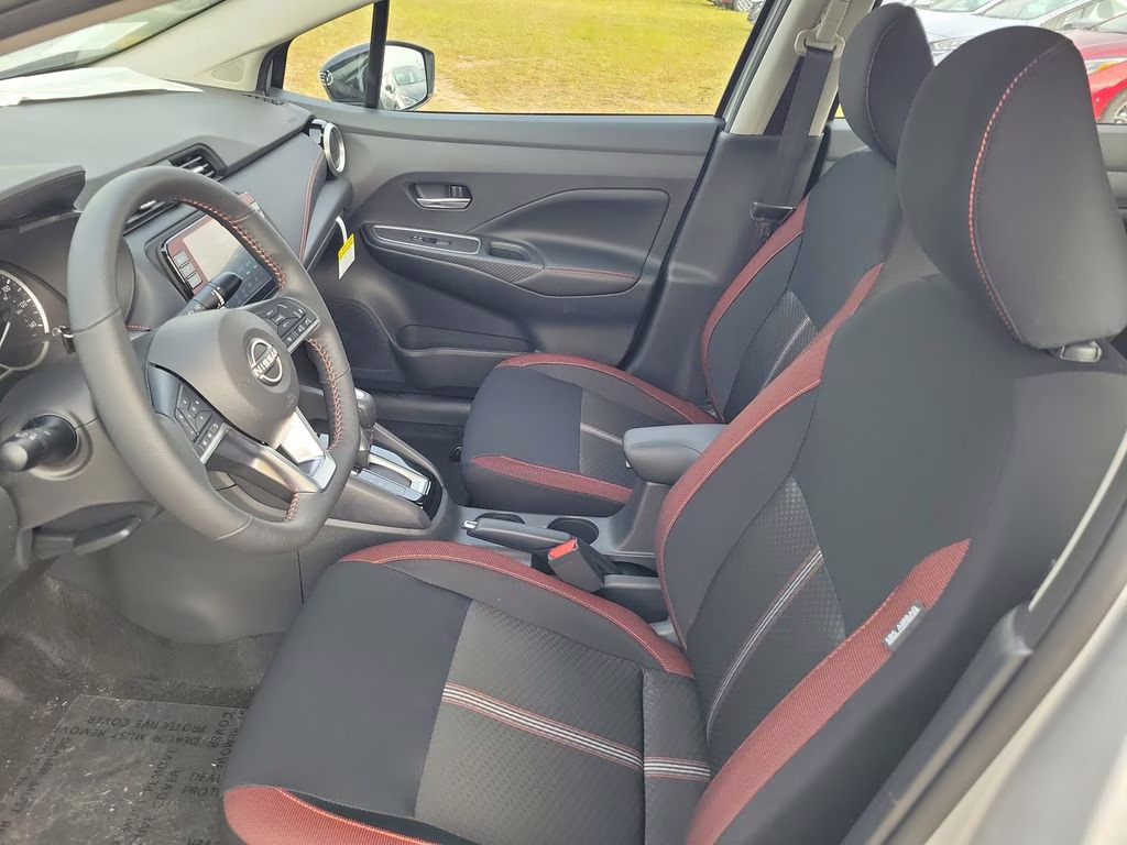 2025 Brilliant Silver Metallic Nissan Versa 1.6 SR FWD Sedan