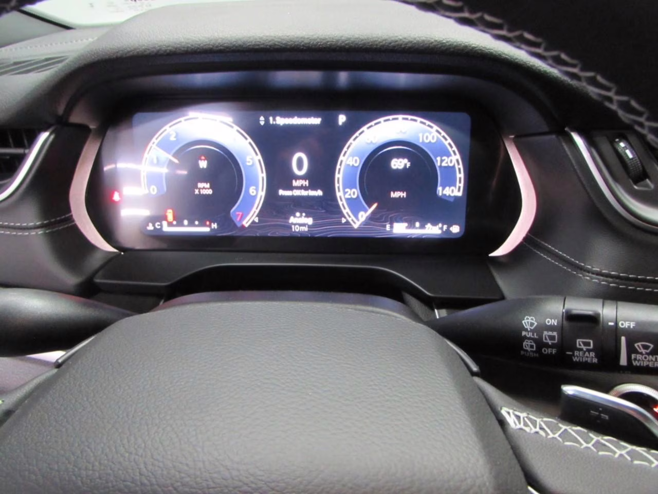 2025 Diamond Black Crystal Pearlcoat Jeep Grand Cherokee L Altitude X 4X4 SUV