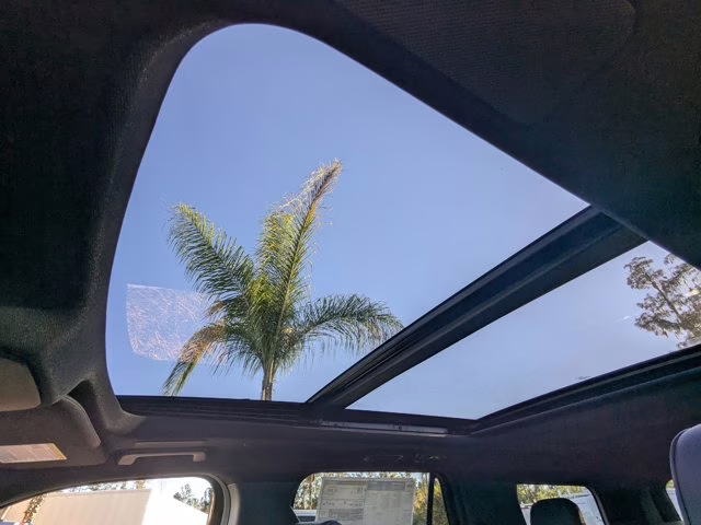 2025 Black Metallic Ford Expedition Platinum 4X4 SUV