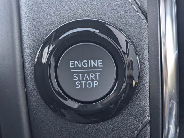 2025 Black Metallic Ford Expedition Platinum 4X4 SUV