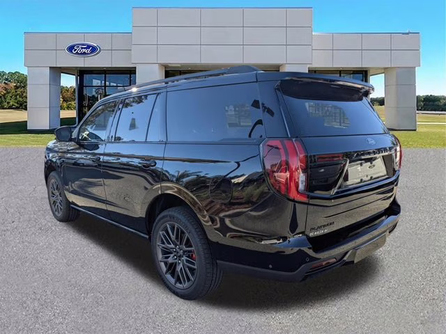 2025 Black Metallic Ford Expedition Platinum 4X4 SUV