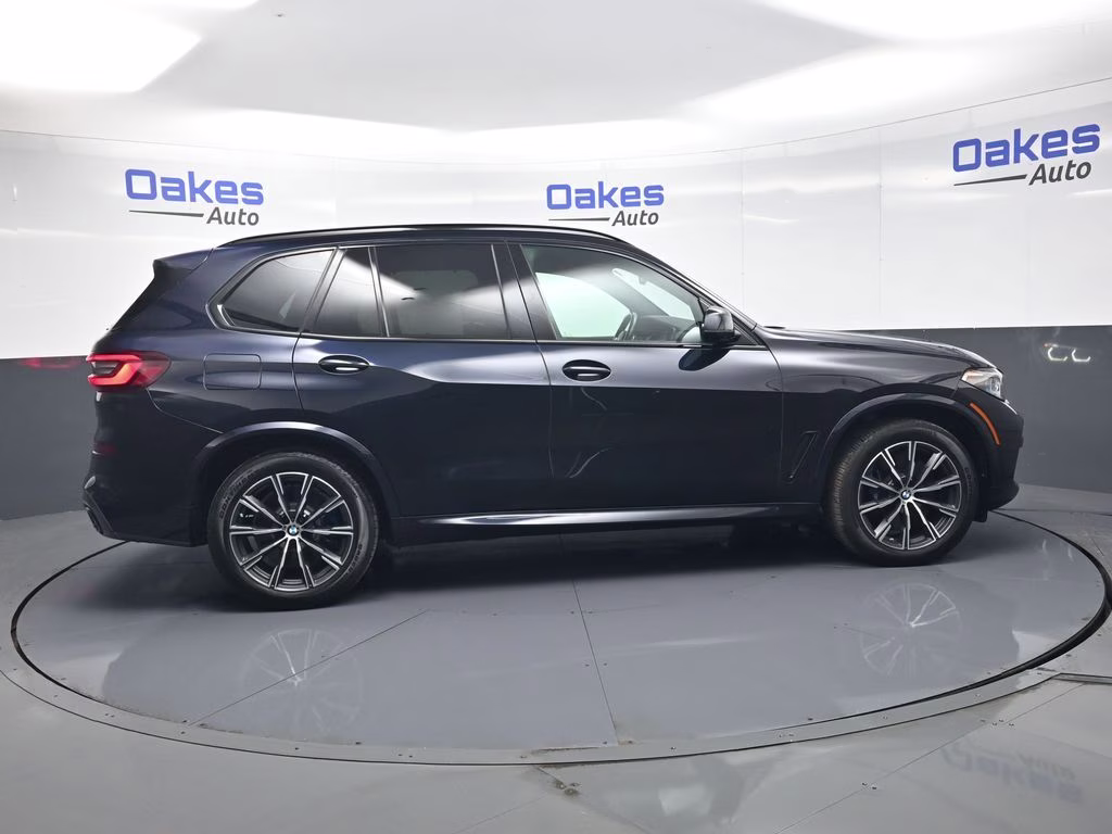 2022 Carbon Black Metallic BMW X5 M50i AWD SUV