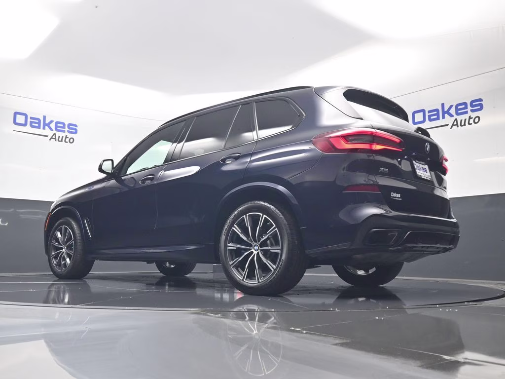 2022 Carbon Black Metallic BMW X5 M50i AWD SUV