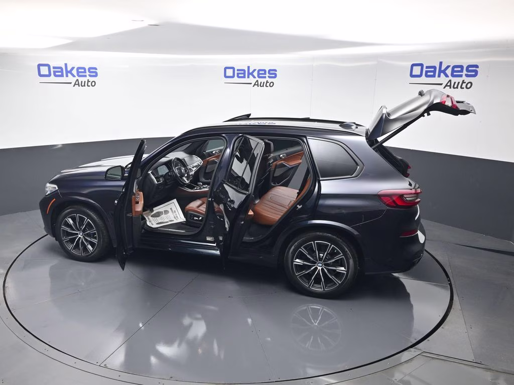 2022 Carbon Black Metallic BMW X5 M50i AWD SUV