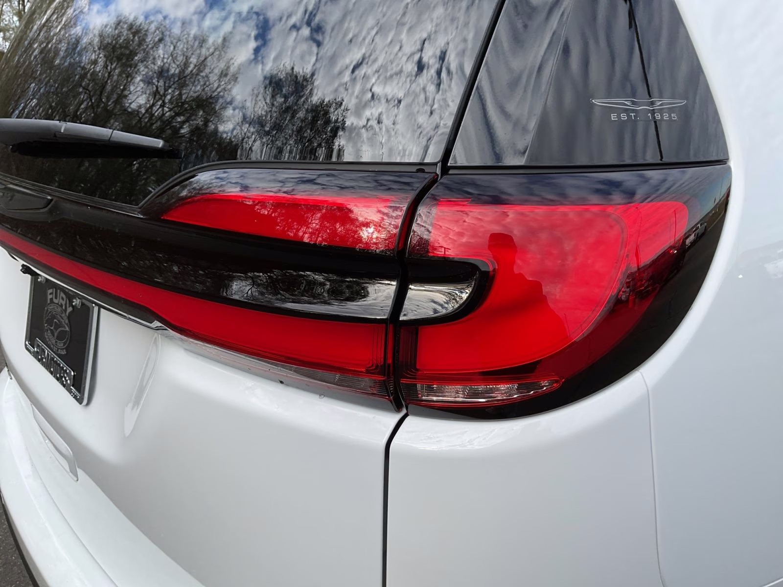 2026 Bright White Clearcoat Chrysler Pacifica Select AWD Van