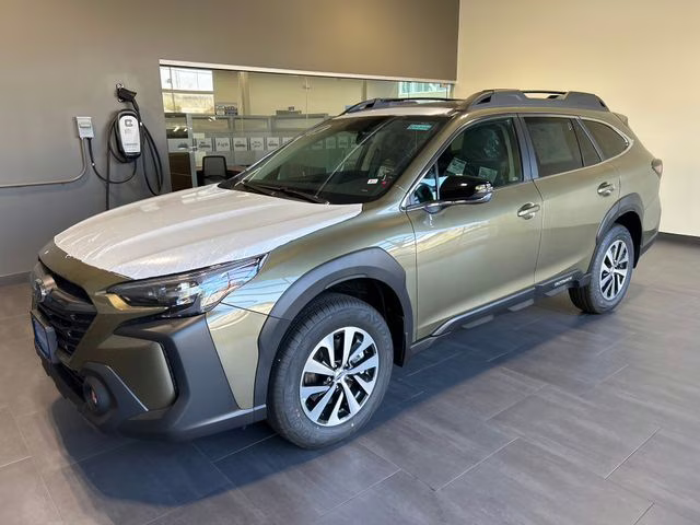 2025 Autumn Green Metallic Subaru Outback Premium AWD SUV