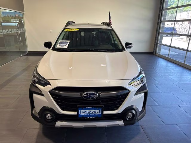 2025 Subaru Outback Limited - Photo 11