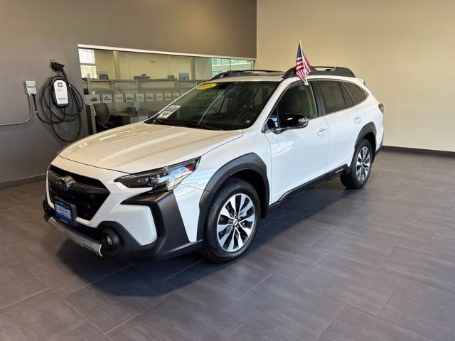 2025 Subaru Outback Limited - Photo 19