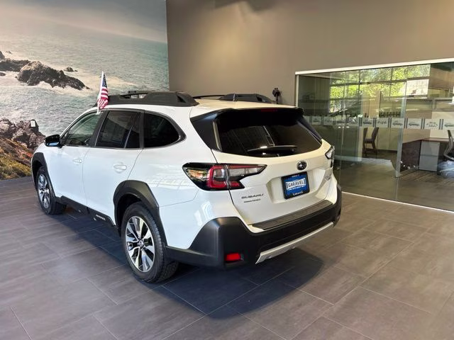 2025 Subaru Outback Limited - Photo 23