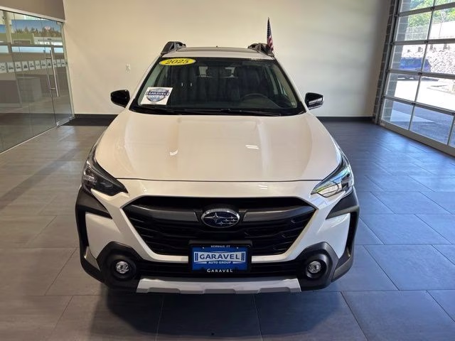 2025 Crystal White Pearl Subaru Outback Limited XT AWD SUV
