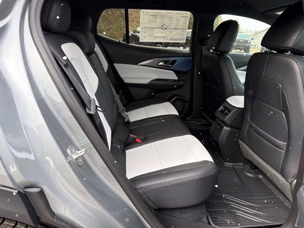 2026 Sterling Gray Metallic Chevrolet Equinox EV LT FWD SUV