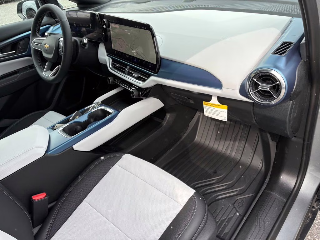 2026 Sterling Gray Metallic Chevrolet Equinox EV LT FWD SUV