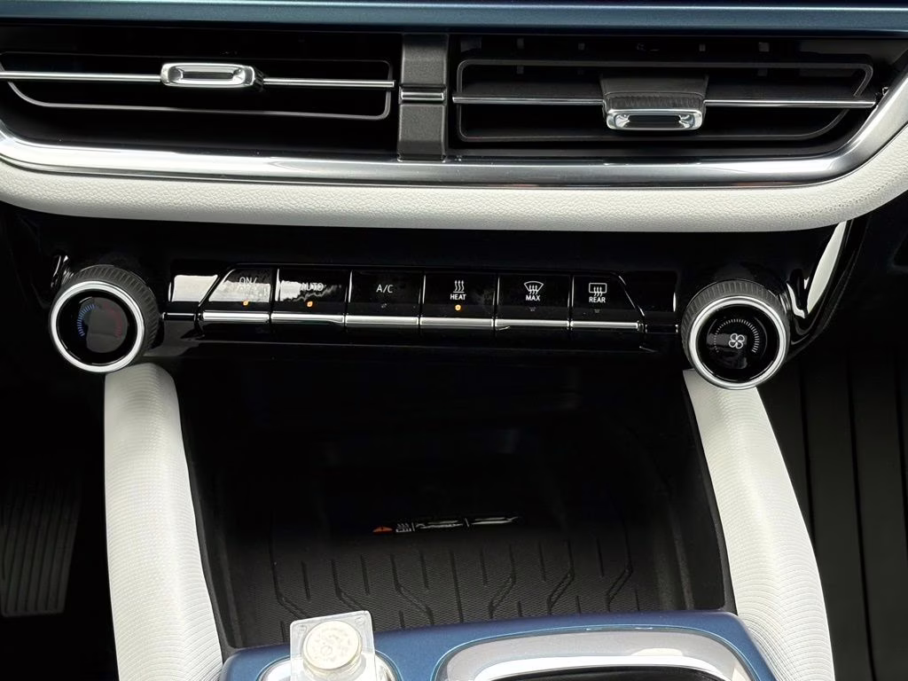 2026 Sterling Gray Metallic Chevrolet Equinox EV LT FWD SUV