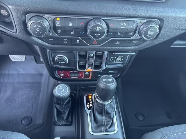 2026 Black Clearcoat Jeep Wrangler Willys 4X4 Convertible