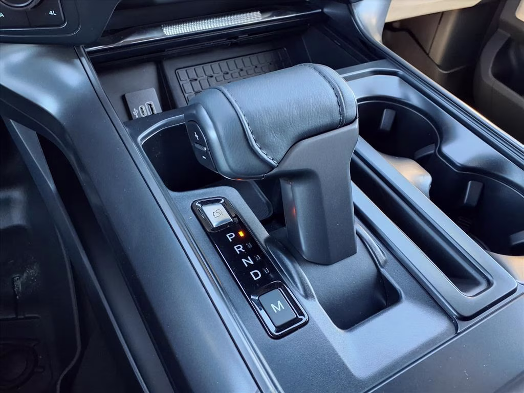 2025 Carbonized Gray Metallic Ford F-150 LARIAT 4X4 Truck