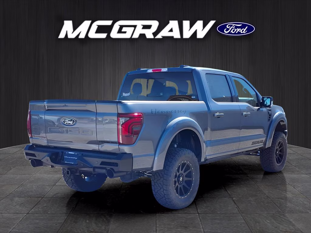 2025 Carbonized Gray Metallic Ford F-150 LARIAT 4X4 Truck