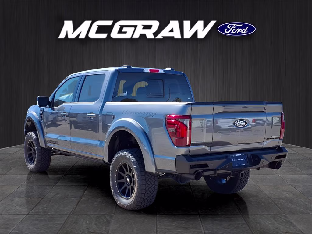 2025 Carbonized Gray Metallic Ford F-150 LARIAT 4X4 Truck