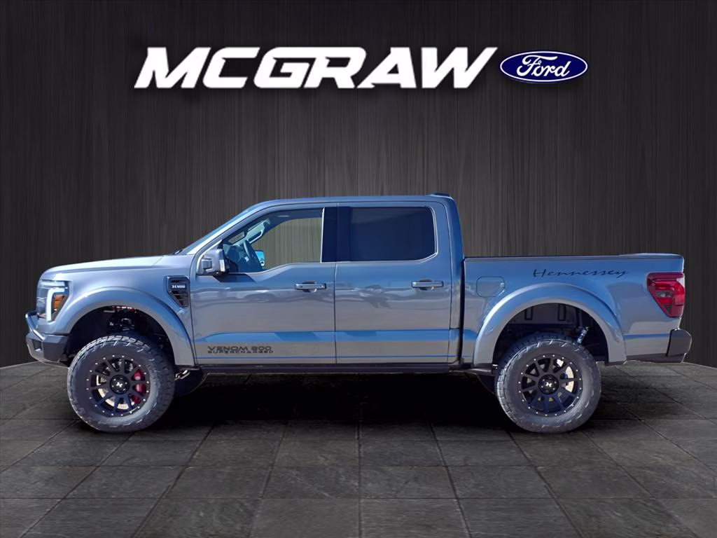 2025 Carbonized Gray Metallic Ford F-150 LARIAT 4X4 Truck