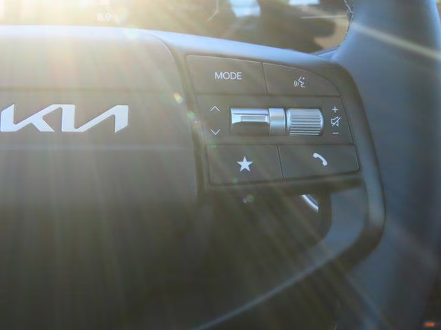 2025 Snow White Pearl Kia K4 EX FWD Sedan