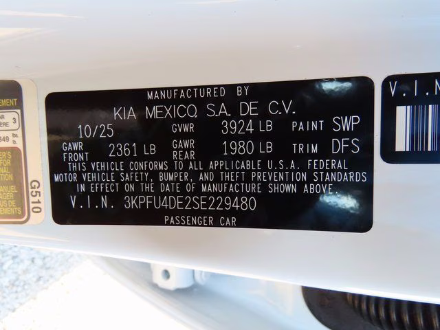 2025 Snow White Pearl Kia K4 EX FWD Sedan