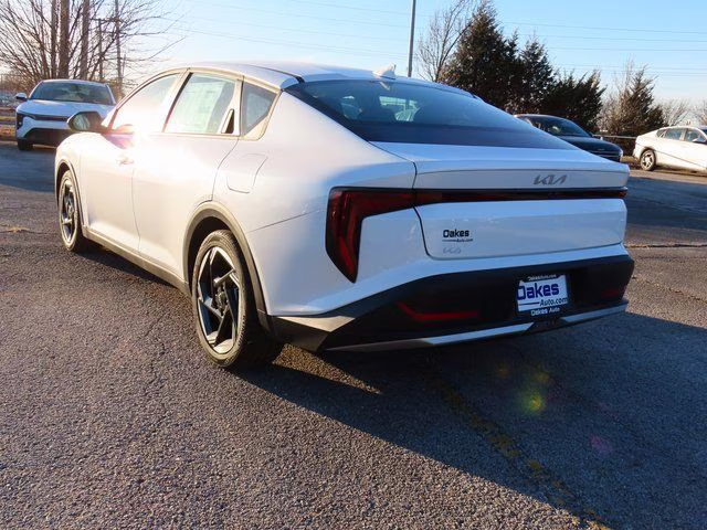 2025 Snow White Pearl Kia K4 EX FWD Sedan