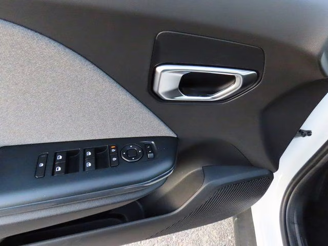 2025 Snow White Pearl Kia K4 EX FWD Sedan