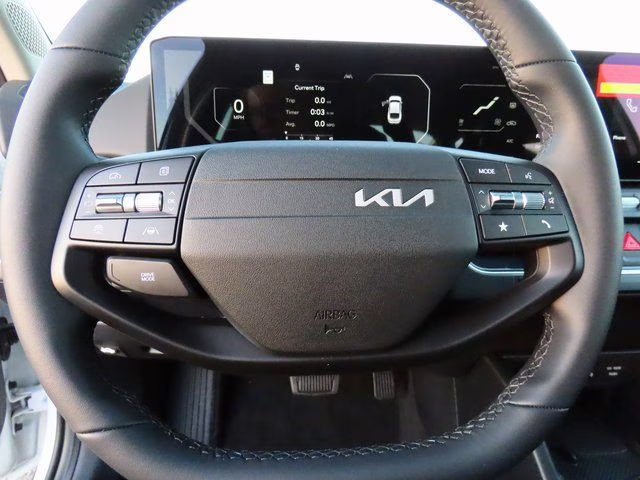 2025 Snow White Pearl Kia K4 EX FWD Sedan