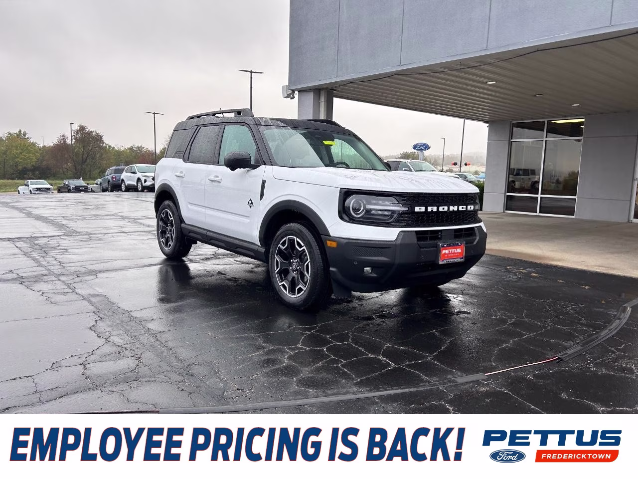 2025 Oxford White Ford Bronco Sport Outer Banks 4X4 SUV