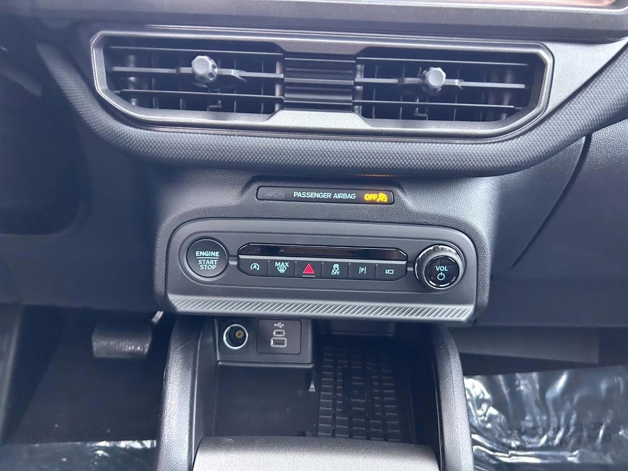 2025 Oxford White Ford Bronco Sport Outer Banks 4X4 SUV