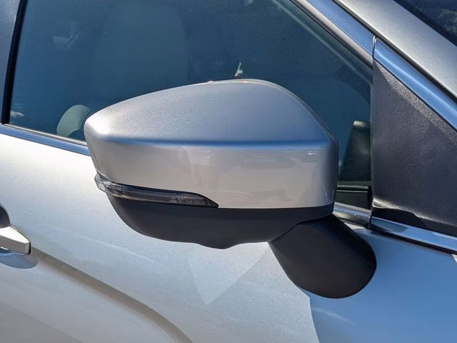 2026 Alloy Silver Metallic Mitsubishi Eclipse Cross SEL 4X4 SUV